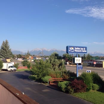 Salida Inn & Monarch Suites - Great view of the mountains from the balcony. - Hotels Near Me - Salida, Colorado