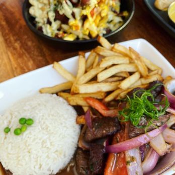 Limón - Peruvian Near Me - Oakland, California