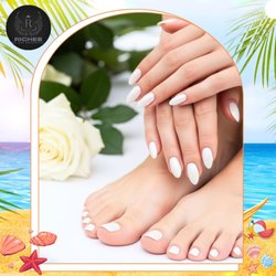 Riches Nail Spa