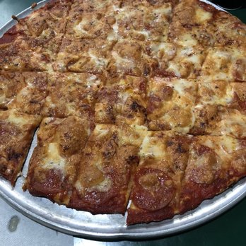 Imo's Pizza - Pepperoni - Pizza Near Me - Webster Groves, Missouri