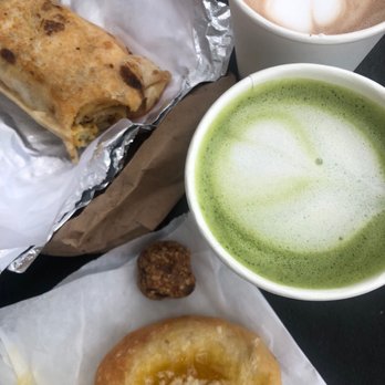 Foxy Loxy Cafe - Good matcha, mocha, breakfast burrito, power bite, and lemon pastry - Cafes Near Me - Savannah, Georgia