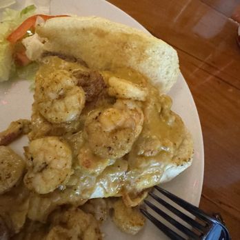 Darwell's Cafe - Poboy - Salad Near Me - Long Beach, Mississippi Darwell's Cafe - Poboy - Salad Near Me - Long Beach, Mississippi