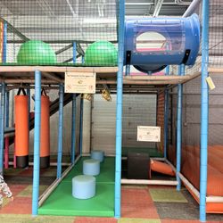 The Busy Bee Play Cafe - Climbing structure