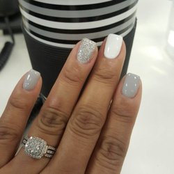 Nails 112 Mobile Services - Client selfie short gel set