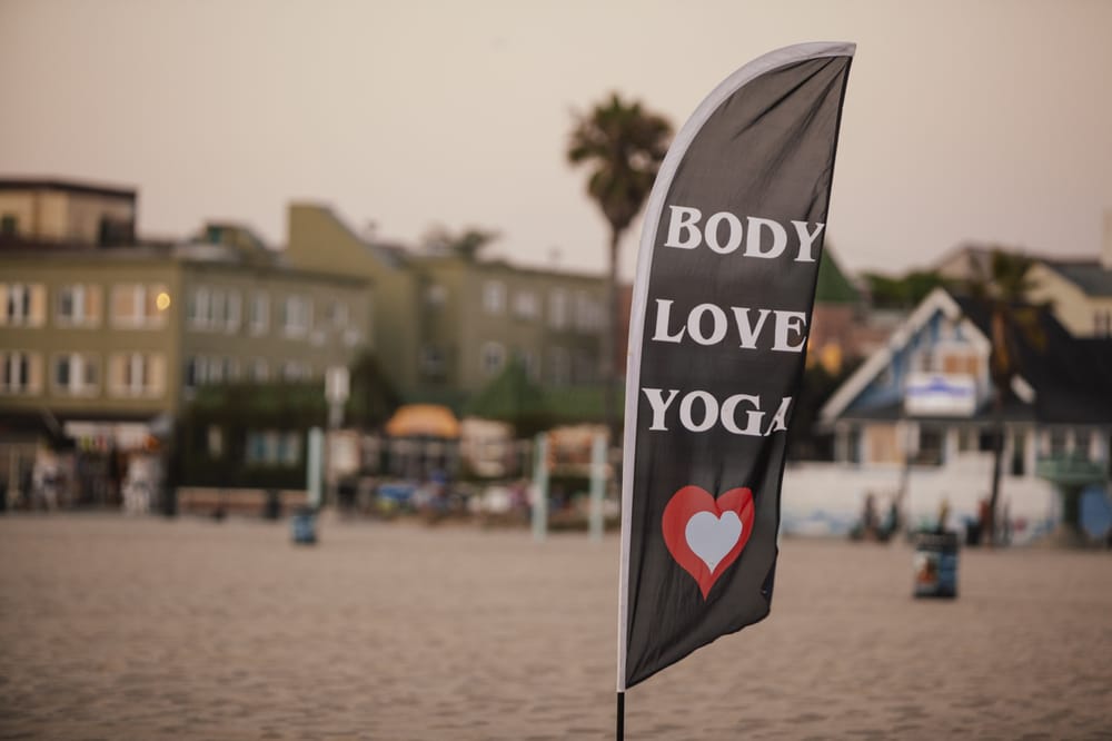 Body Love Yoga Logo