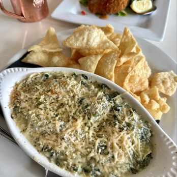Uncle Bo's Haleiwa - Spinach dip - Breakfast & Brunch Near Me - Haleiwa, Hawaii