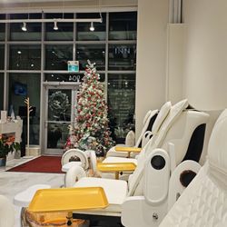 Champagne Nail Lounge - Come and get your nails done before Christmas   They have a promo, $80 for shellac manicure and pedicure!