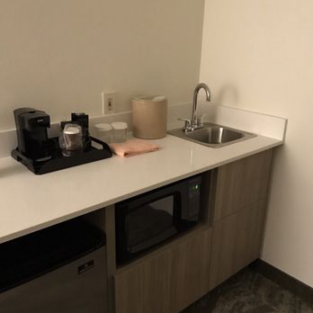 SpringHill Suites by Marriott Minneapolis-St. Paul Airport/Eagan - Kitchenette - Hotels Near Me - Eagan, Minnesota