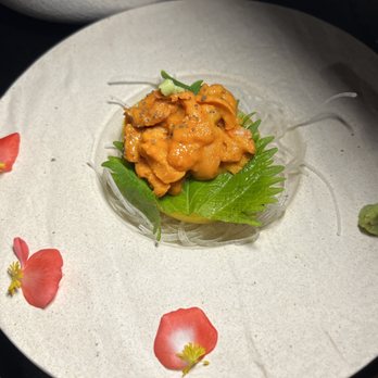 Kyojin DC - Uni with lemon - Sushi Bars Near Me - Washington, DC, District of Columbia
