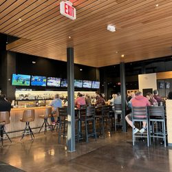 Wood & Iron Gameday Restaurant And Bar