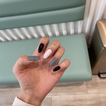 Summer Nail Studio 2 - Nail Salons Near Me - New York, New York Summer Nail Studio 2 - Nail Salons Near Me - New York, New York