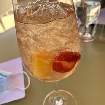 Tableau - Pink sangria - Breakfast & Brunch Near Me - Las Vegas, Nevada