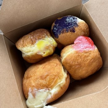 Kauai Bakery - Lilikoi (amazing), ube (the best), custard, and guava - Bakeries Near Me - Lihue, Hawaii Kauai Bakery - Lilikoi (amazing), ube (the best), custard, and guava - Bakeries Near Me - Lihue, Hawaii