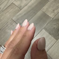 Lily Nails