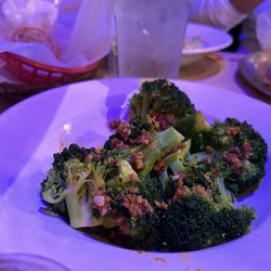 Hook & Reel Cajun Seafood & Bar - Broccoli
