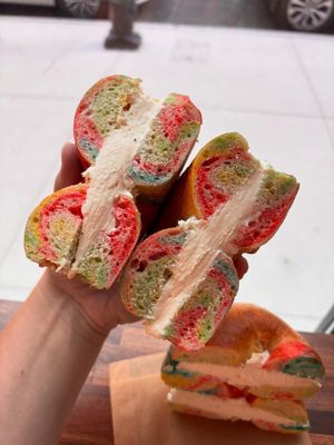 Tilly Bagel Shop by null