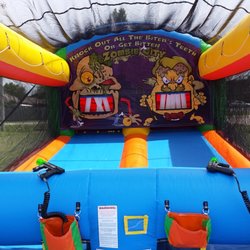VB Inflatables - Bazooka ball Shooting gallery