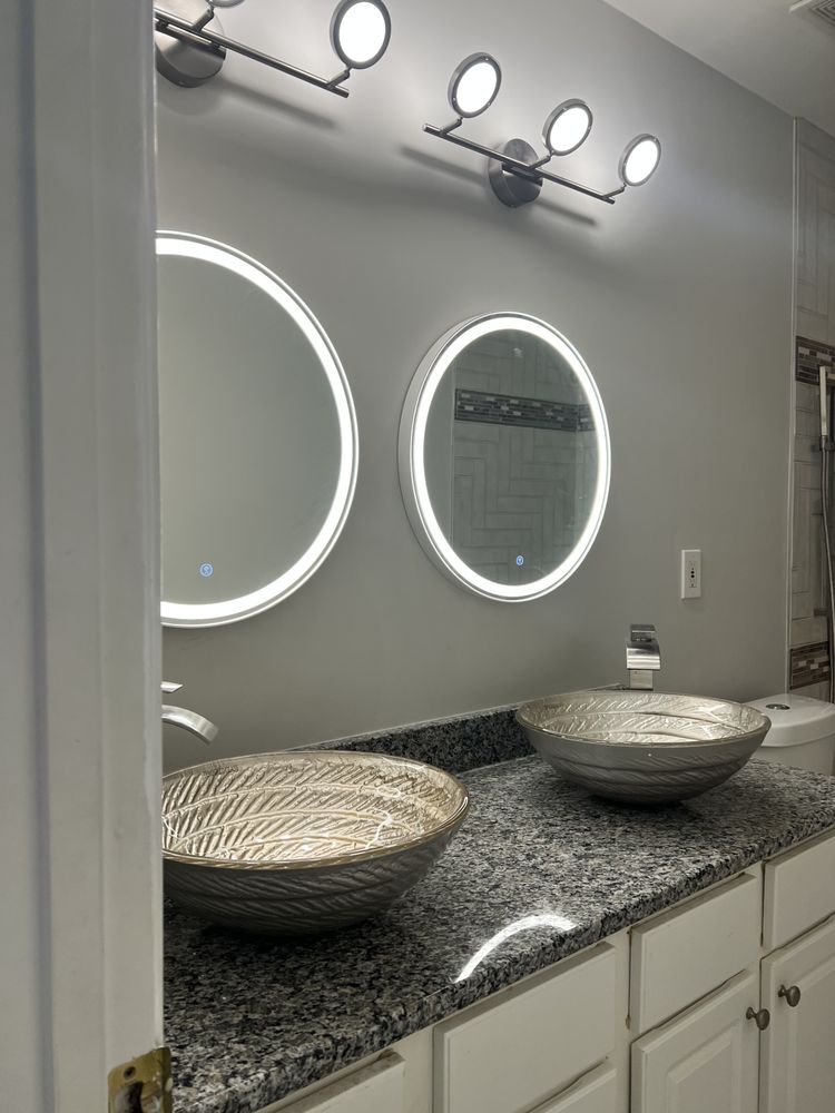 Slide of Foursquare Remodeling