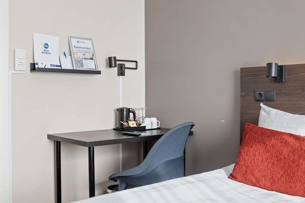Hotel Savoy by null