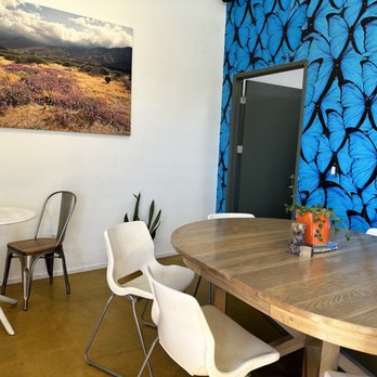 Chef Tanya's Kitchen - Inside dining area - Vegan Near Me - Palm Springs, California Chef Tanya's Kitchen - Inside dining area - Vegan Near Me - Palm Springs, California