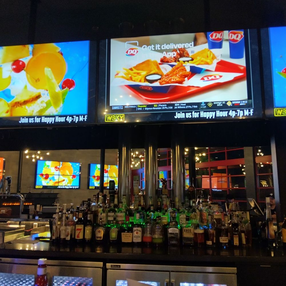 WSKY Stadium - Well lit bar and TV's - Sports Bars Near Me - Las Vegas, Nevada WSKY Stadium - Well lit bar and TV's - Sports Bars Near Me - Las Vegas, Nevada