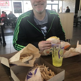 Taco Bell - Veggie Craving Box Double Stacked Taco - Fast Food Near Me - Hanover Park, Illinois Taco Bell - Veggie Craving Box Double Stacked Taco - Fast Food Near Me - Hanover Park, Illinois