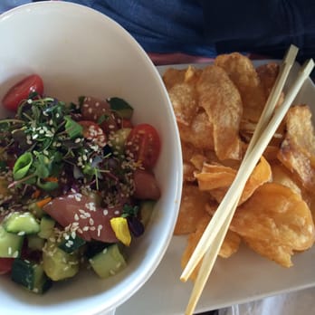 Bluewater Avalon - Poke - Seafood Near Me - Avalon, California