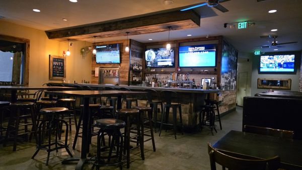 Main Street Kitchen & Tap by null