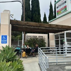 Rocco's Cucina - Out door seating
