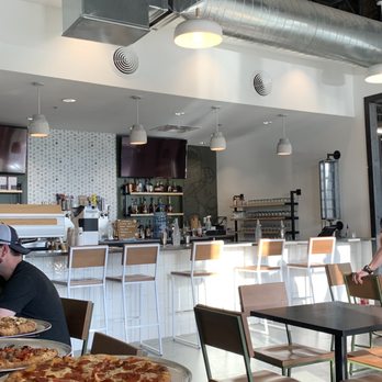 Apogee - Pizza Near Me - Olathe, Kansas
