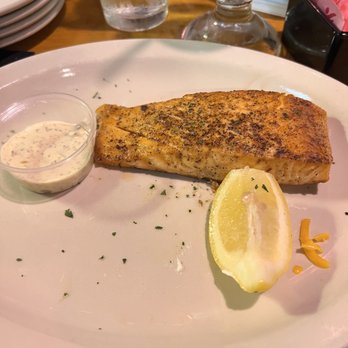 Texas Roadhouse - Salmon - Steakhouses Near Me - Menifee, California