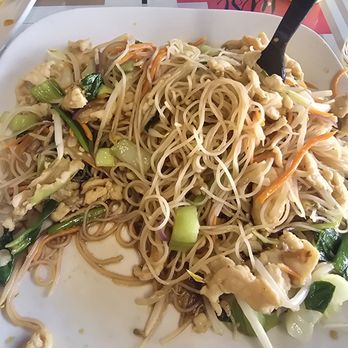 Yum Noodles - Stir - Fried Mifun (Chicken) with garlic soy sauce - Noodles Near Me - Merrillville, Indiana