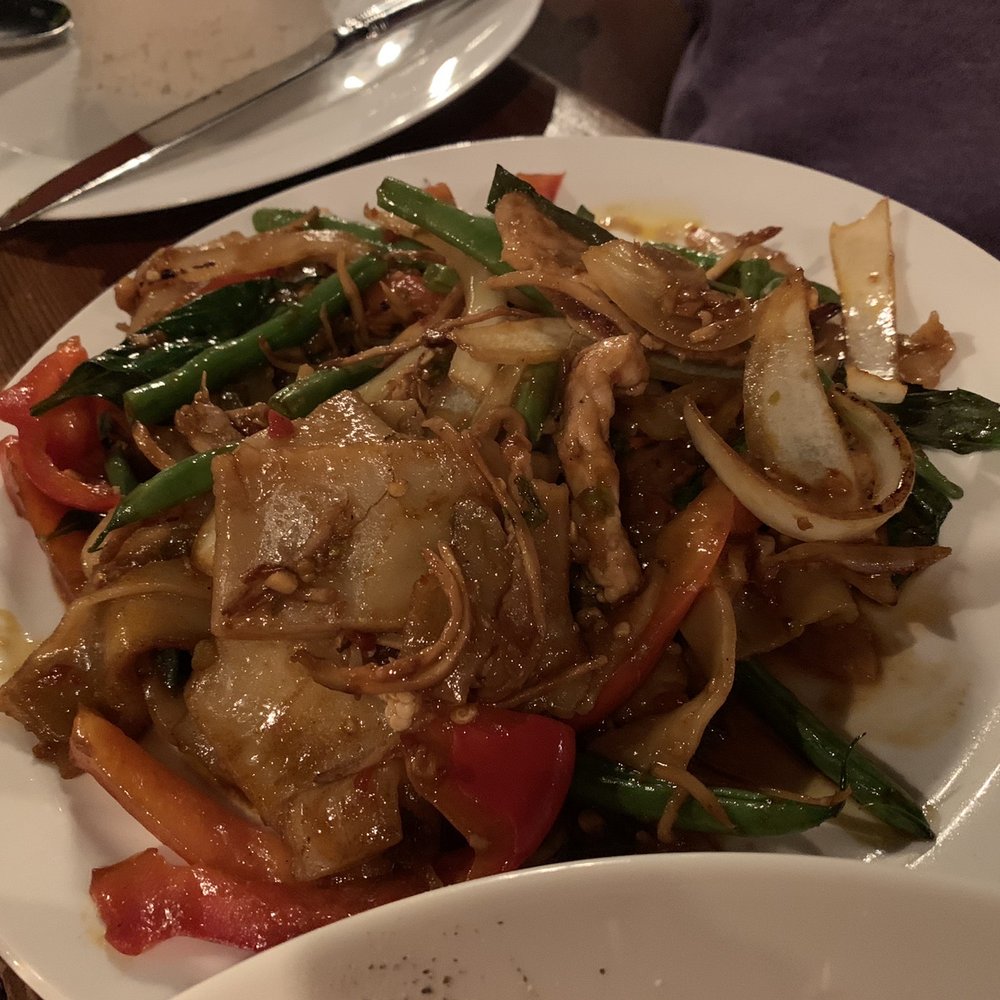 AppeThai - Drunken Noodles - Thai Near Me - Brown Deer, Wisconsin AppeThai - Drunken Noodles - Thai Near Me - Brown Deer, Wisconsin