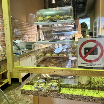 Premier Bagel - a display of pastries in a bakery - Bagels Near Me - Kirkland, Quebec Premier Bagel - a display of pastries in a bakery - Bagels Near Me - Kirkland, Quebec