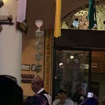 Mextreme - Serving drinks - Mexican Near Me - Cancún, ROO