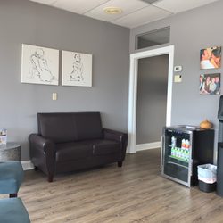 Axiom Wellness Center - Reception area