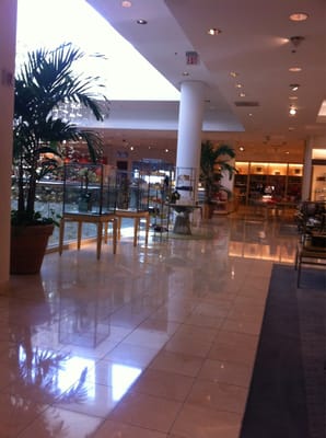 Neiman Marcus by null