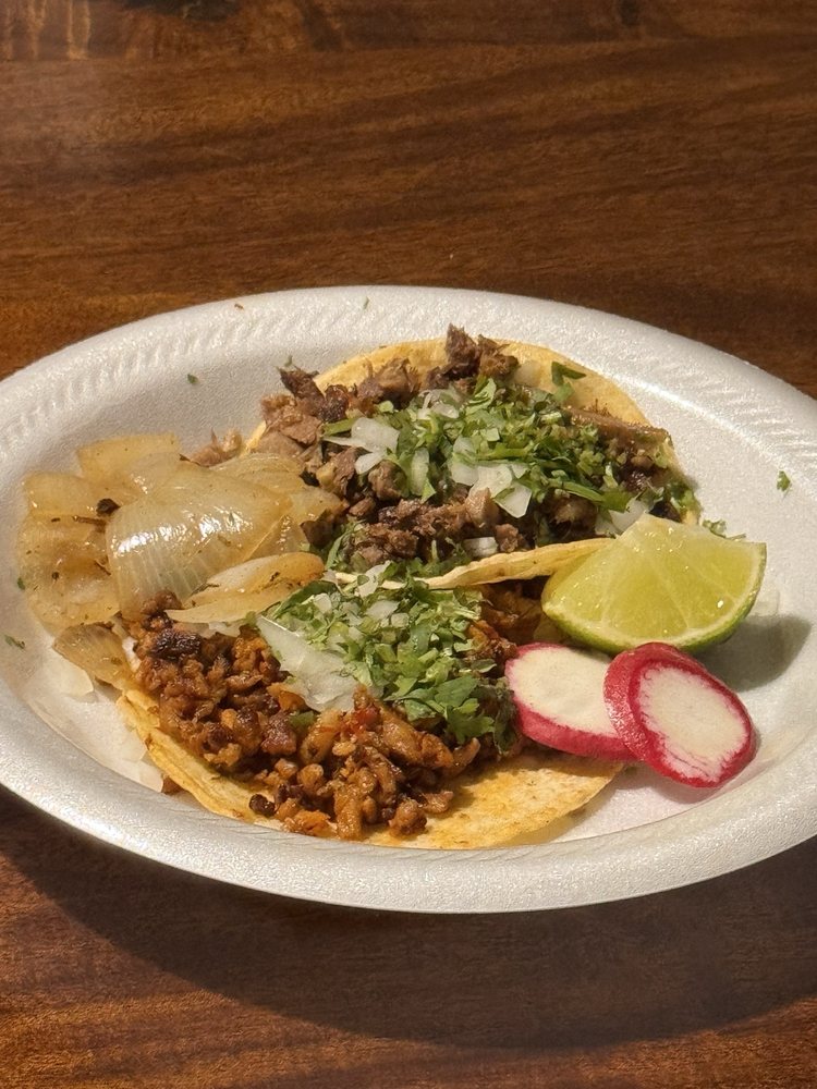 Taqueria Mexicana El Paisa Logo