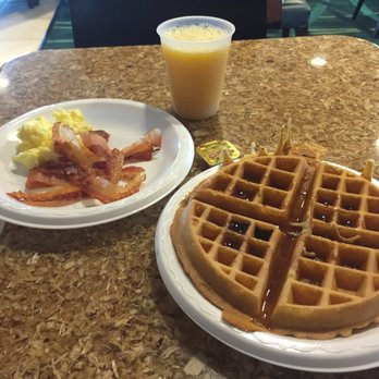 SpringHill Suites by Marriott Phoenix Glendale/Peoria - Complimentary breakfast - Hotels Near Me - Glendale, Arizona
