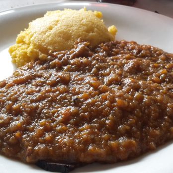 Trattoria La Colombina - Brasato con polenta - Italian Near Me - Bergamo, BG Trattoria La Colombina - Brasato con polenta - Italian Near Me - Bergamo, BG