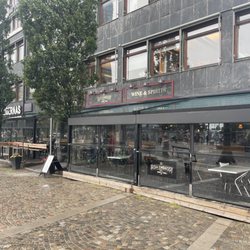 Irish Embassy - Great pub