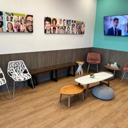 Braces Braces - Waiting room_2