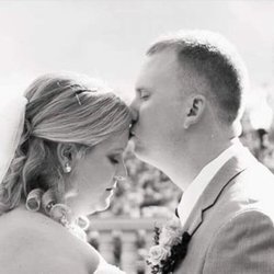 Savvy Shears - Bridal Hair Stylist: Linda