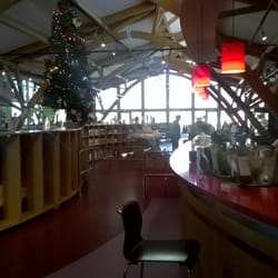 Bodegas Felix Sanz - Tienda y cafeteria