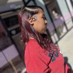 It Girl Beauty Bar - Silk-Press and wash
