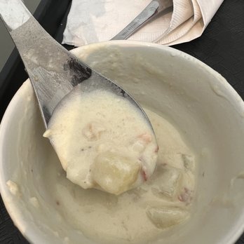 Brigham Fish Market - Clam chowder - Seafood Markets Near Me - Cascade Locks, Oregon