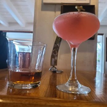 Tower 12 - Raspberry lemon drop and a bourbon - Bars Near Me - Hermosa Beach, California
