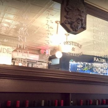 Neptune Oyster - Seafood Near Me - Boston, Massachusetts