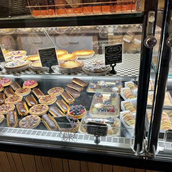 Maison Villatte - Bakeries Near Me - Falmouth, Massachusetts Maison Villatte - Bakeries Near Me - Falmouth, Massachusetts