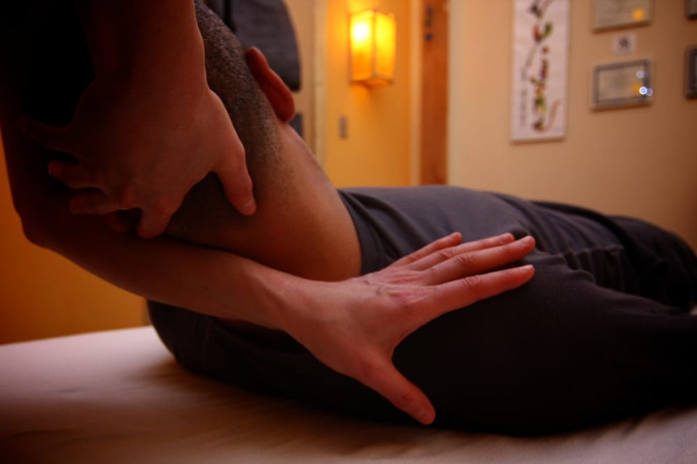 Alight Shiatsu Studio Logo